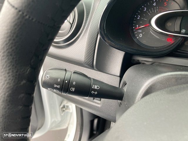 Renault Clio 1.5 dCi Zen - 12