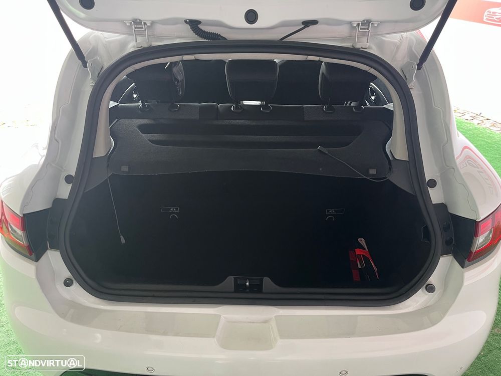 Renault Clio dCi 75 Stop & Start Life - 11