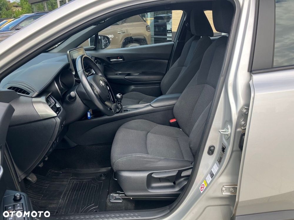 Toyota C-HR 1.2 T Dynamic - 6