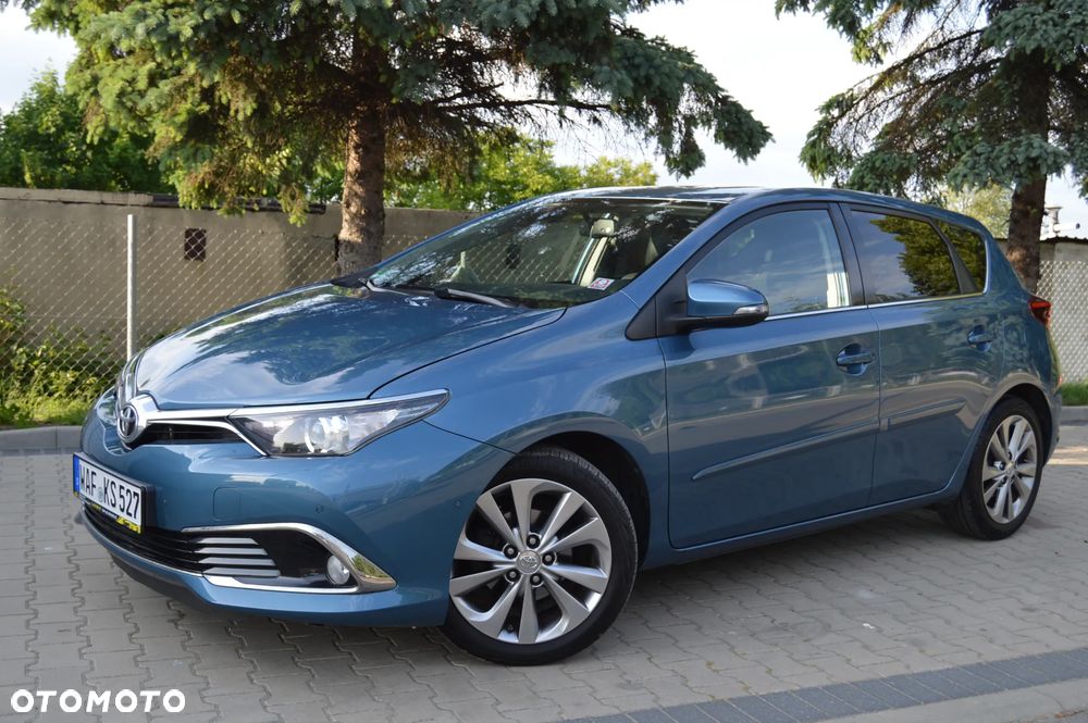 Toyota Auris 1.2 Turbo Executive - 9