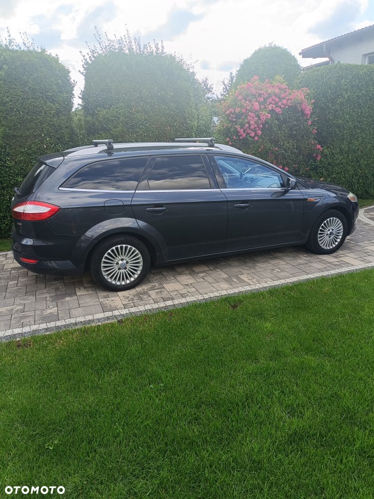 Ford Mondeo - 8