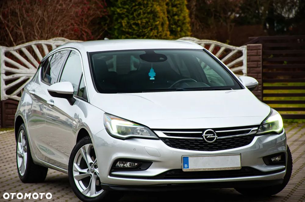 Opel Astra 1.4 Turbo Innovation - 9
