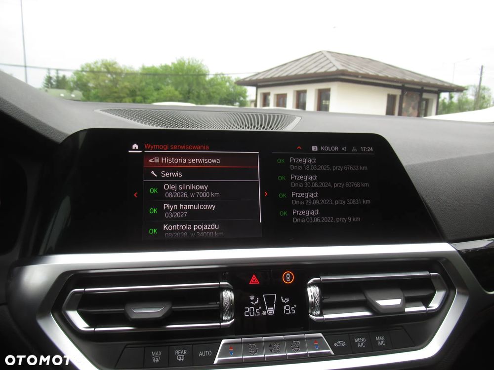 BMW Seria 3 318i Sport Line - 36