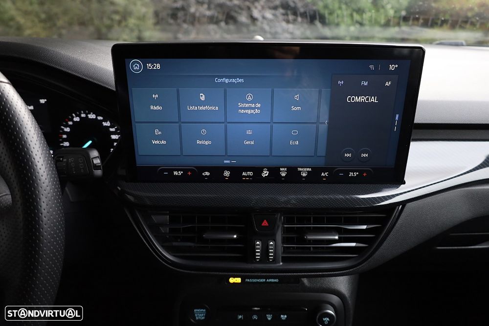 Ford Focus 1.0 EcoBoost MHEV ST-Line - 25