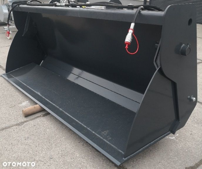 Krokodyl do obornika 240 cm mocowanie New Holland Matbro Sambron - 6