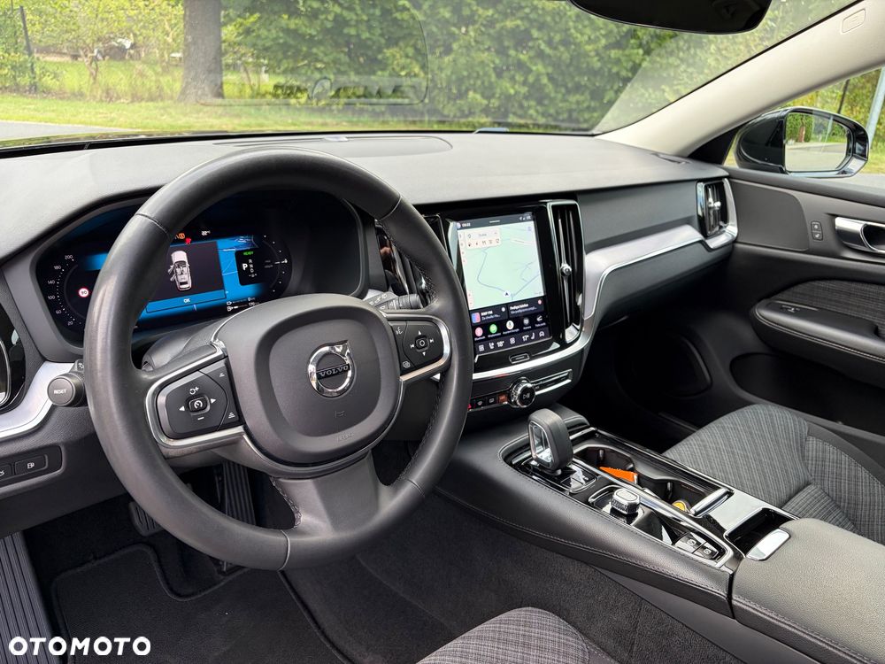 Volvo V60 T6 AWD Plug-In Hybrid Inscription Expression - 19
