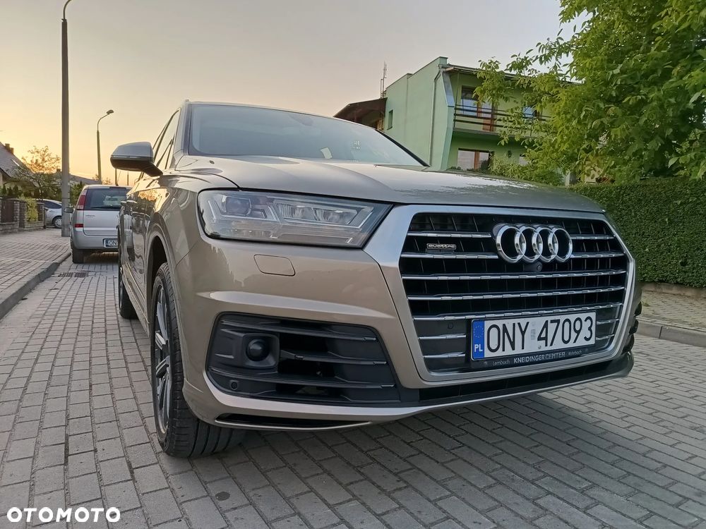 Audi Q7 3.0 TFSI Quattro Tiptronic - 16