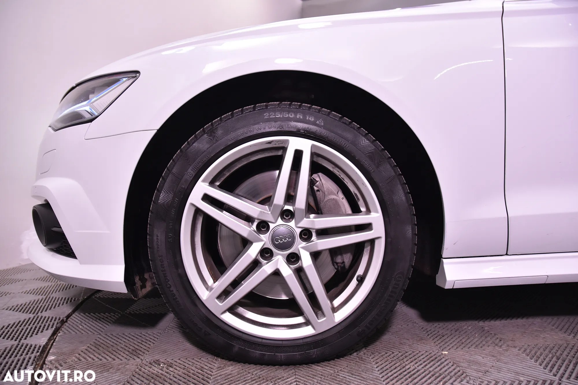 Audi A6 3.0 TDI quattro S tronic - 13
