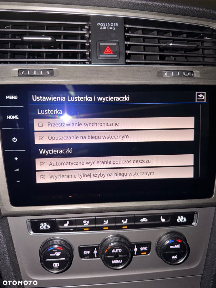 Volkswagen Golf - 34