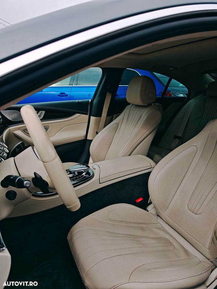 Mercedes-Benz CLS 350 d 4MATIC Aut - 25