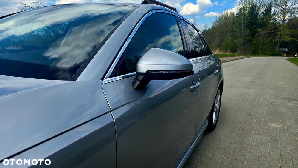 Audi A4 Limousine 40 TFSI mHEV Quattro Advanced S tronic - 4