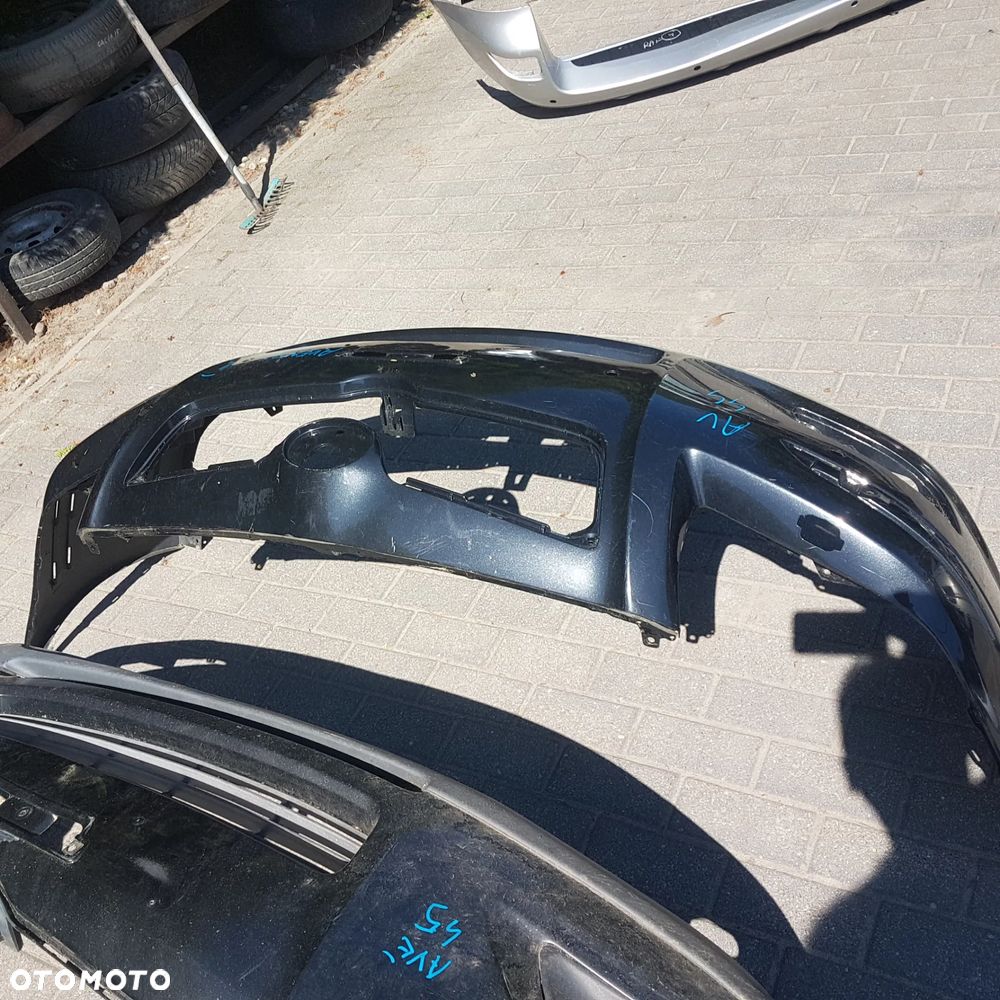 zderzak toyota avensis t25 lift przód - 11