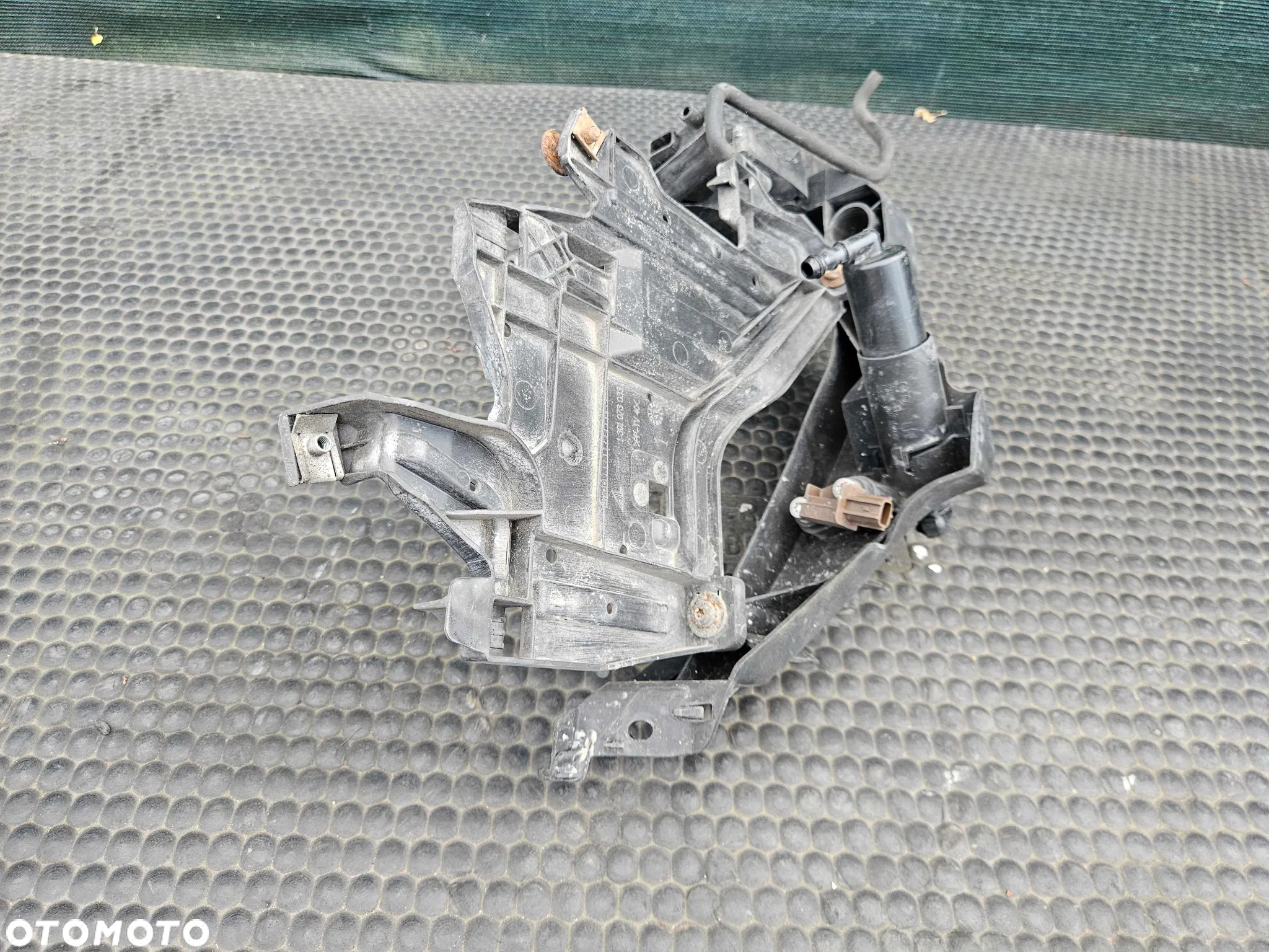 Slizg Lampy Mocowanie Lampa Uchwyt Pod Lampe Lewy Prawy Spryskiwacz Czujnik Audi A4 B8 - 16