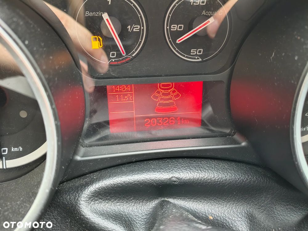 Alfa Romeo Giulietta 1750 TBi Quadrifoglio Verde - 22