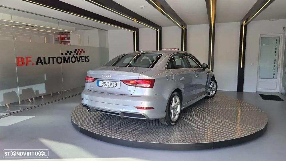 Audi A3 Limousine 1.6 TDI S-line - 19