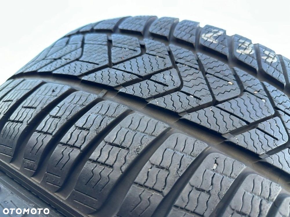 235/45r18 Pirelli SottoZero 3_6,6mm_2szt_(245) - 3