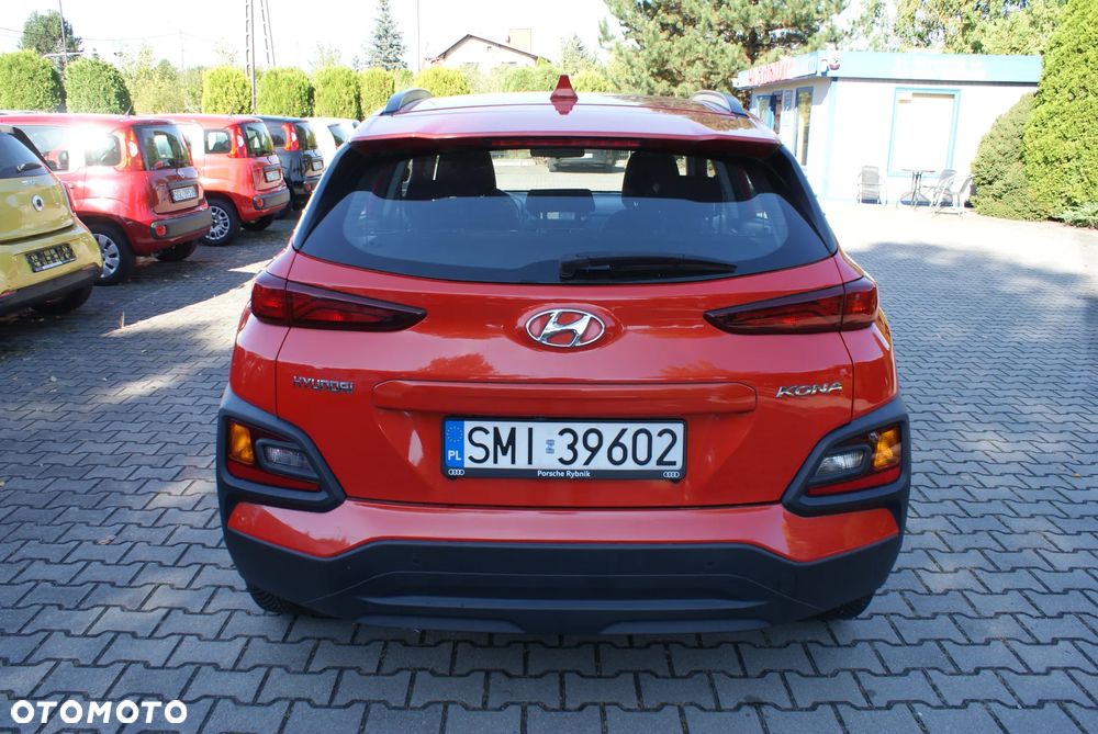 Hyundai Kona - 13