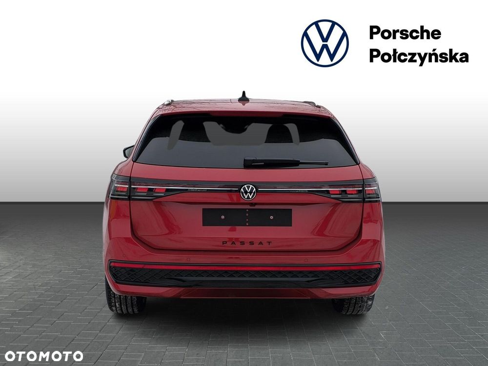Volkswagen Passat Variant 2.0 TSI R-Line Plus DSG - 4