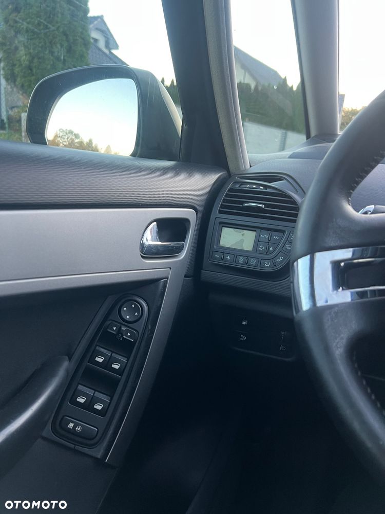 Citroën C4 Grand Picasso - 17