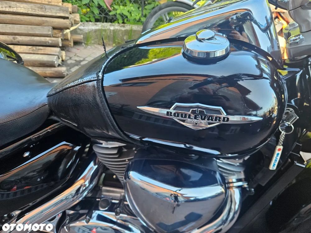 Suzuki VL 800 Volusia - Boulevard C50 - 14