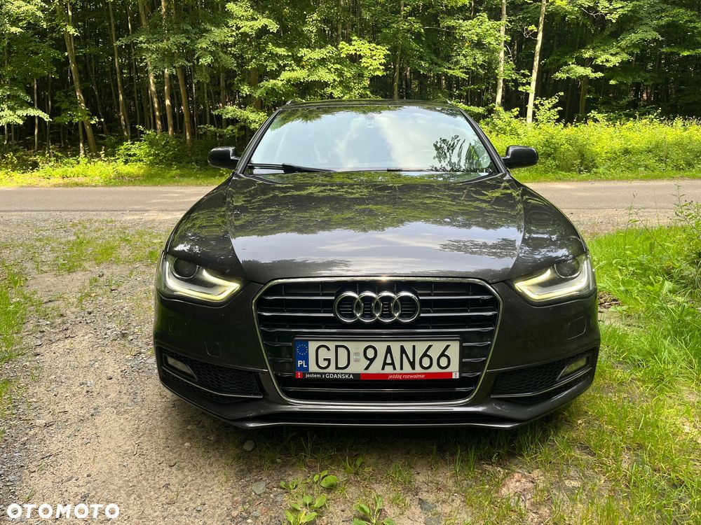 Audi A4 Avant 1.8 TFSI S line Sportpaket - 10