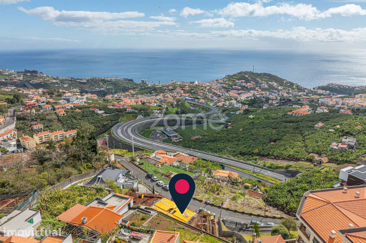 Moradia Geminada| T3 | Câmara de Lobos | Vargem - Grande imagem: 2/21