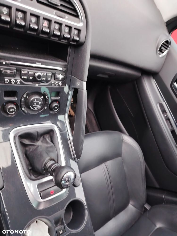 Peugeot 3008 2.0 HDi Premium - 4