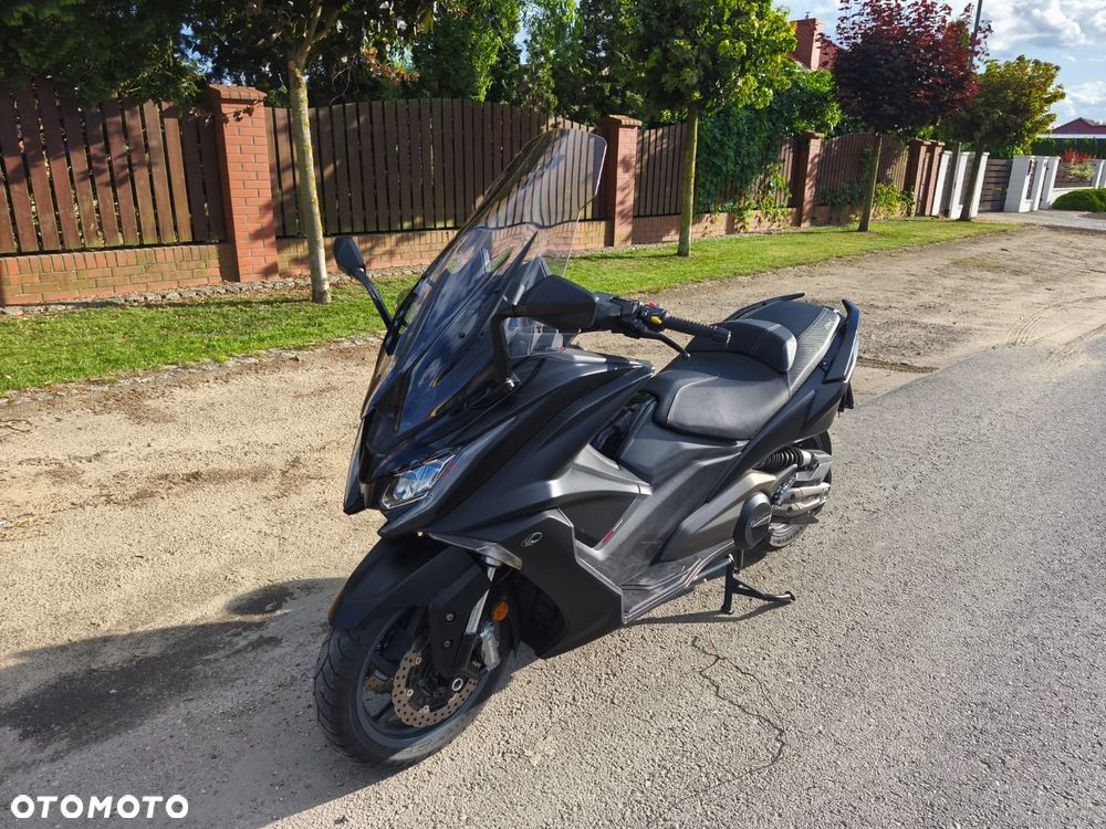 Kymco AK 550 - 3