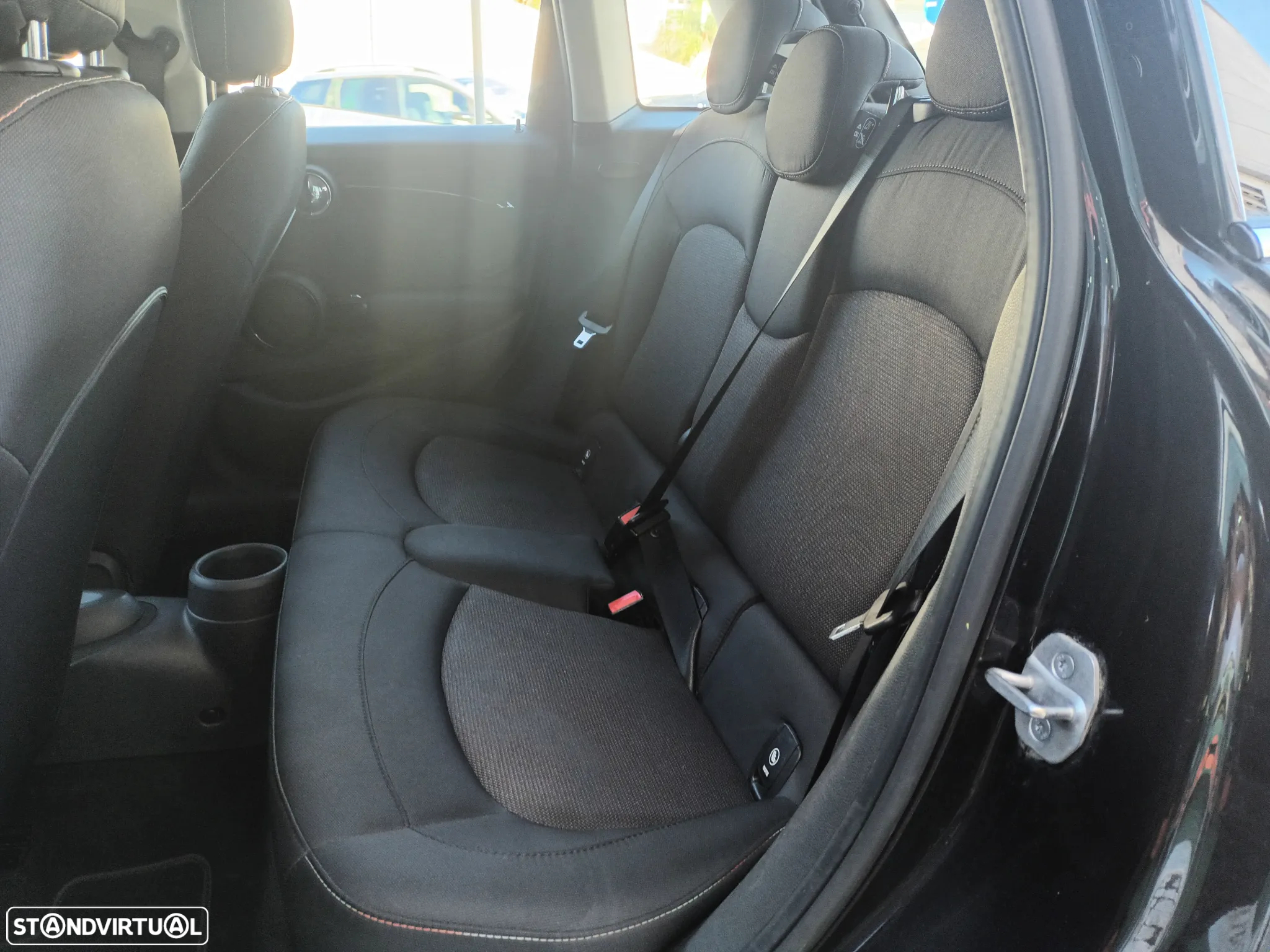 MINI 5 Portas One Sport Edition - 36