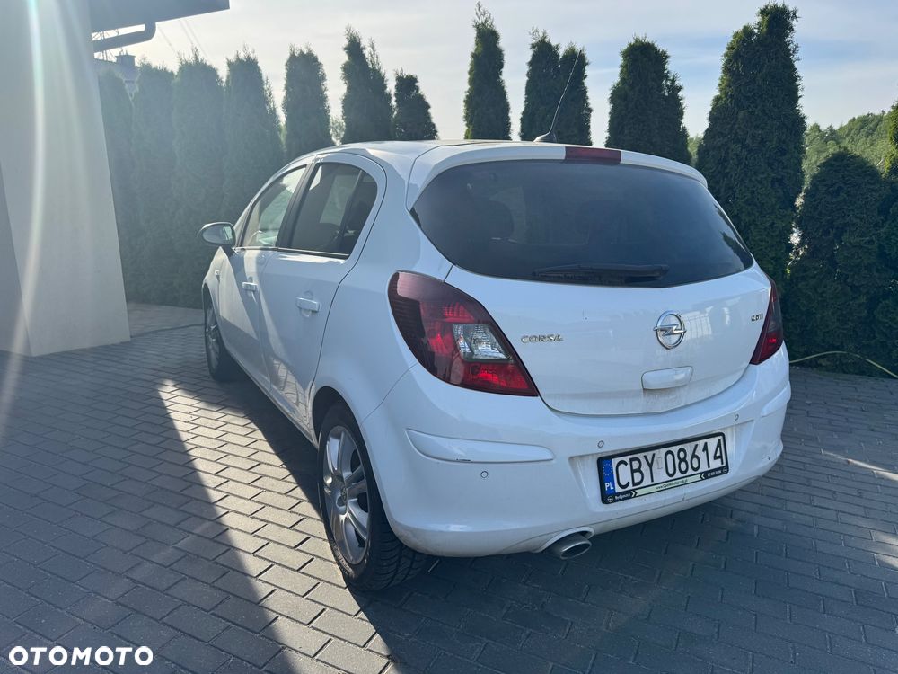 Opel Corsa - 4