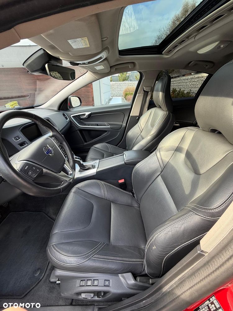 Volvo S60 T5 Geartronic RDesign - 13