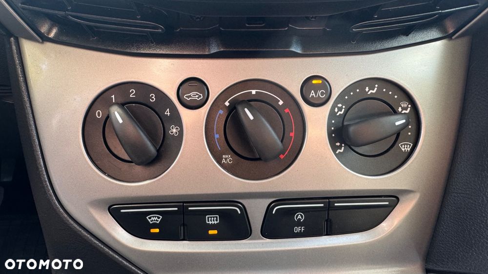 Ford Focus 1.0 EcoBoost Edition - 14