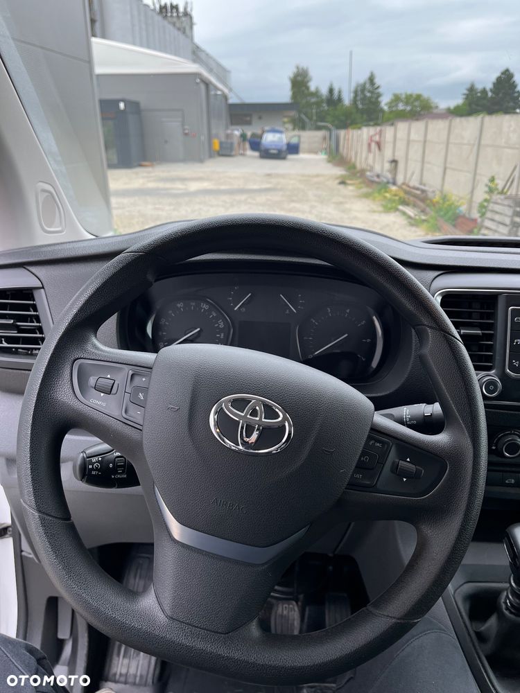 Toyota Proace - 9