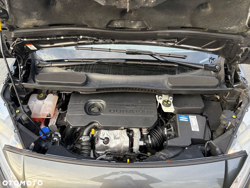 Ford Tourneo Connect Grand - 28