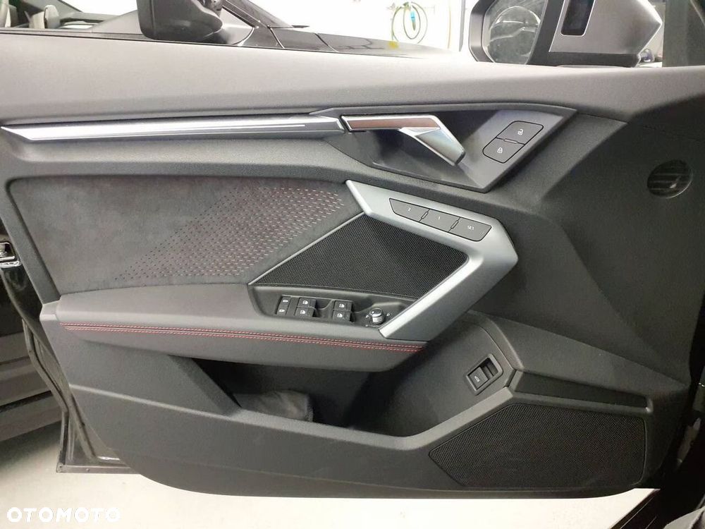 Audi S3 Limousine - 9
