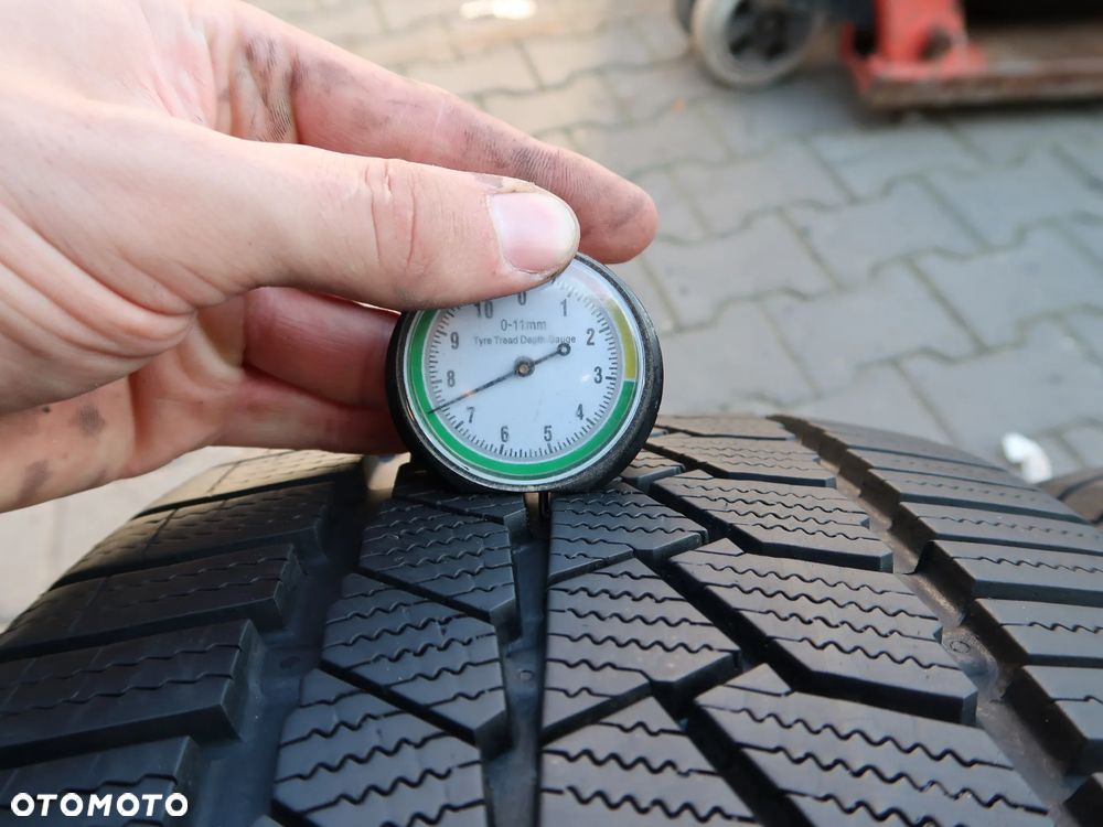 Opony zimowe 225/40r18 Continental TS860S RSC BMW - 6