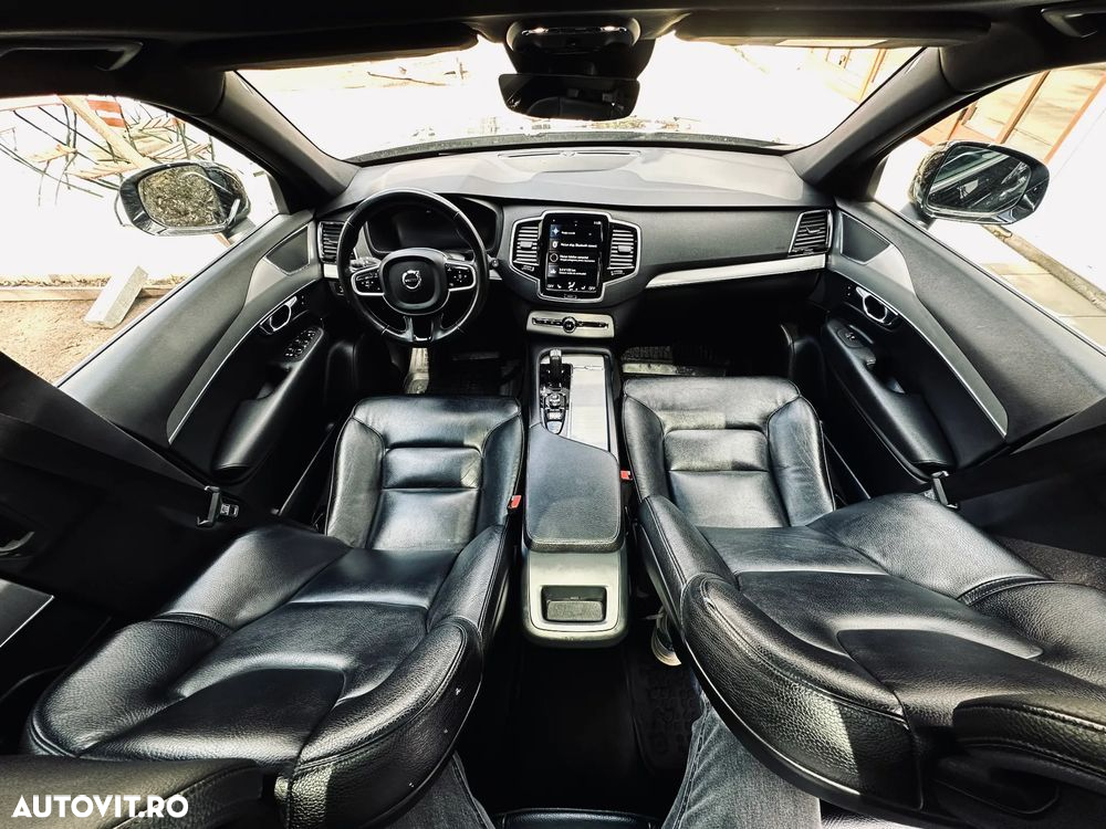 Volvo XC 90 B5 D AWD Geartronic Momentum Pro - 8