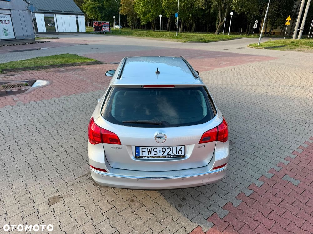 Opel Astra - 16