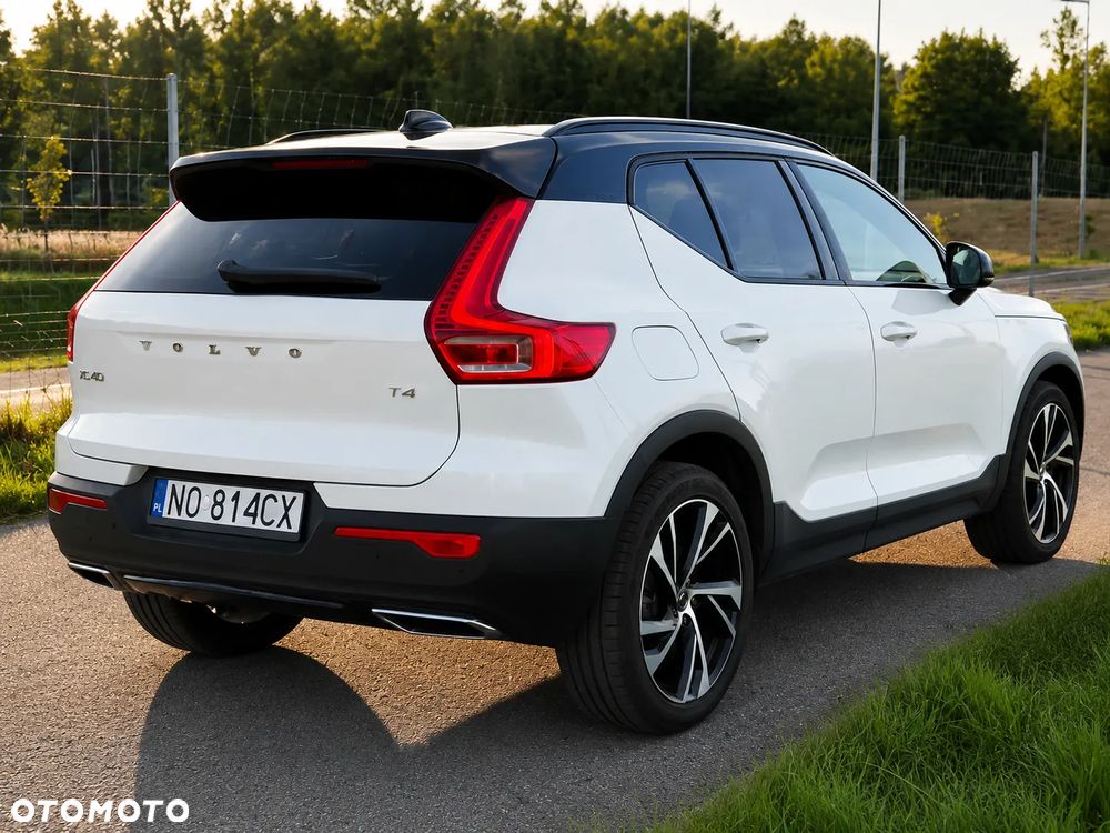 Volvo XC 40 - 6