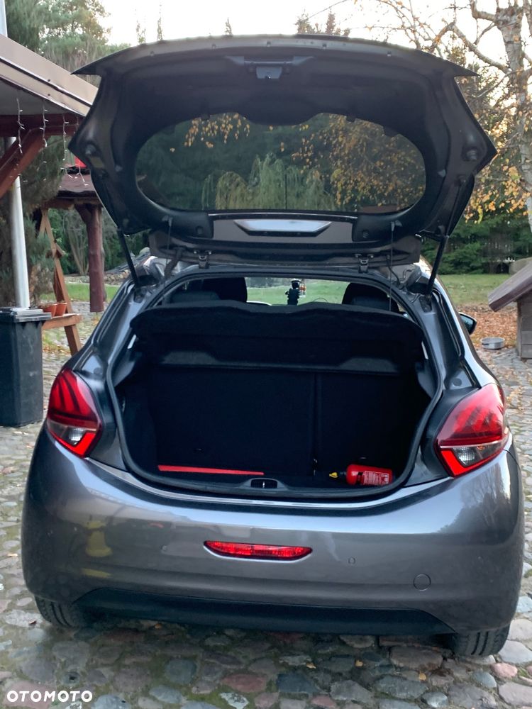 Peugeot 208 1.2 PureTech Active - 5