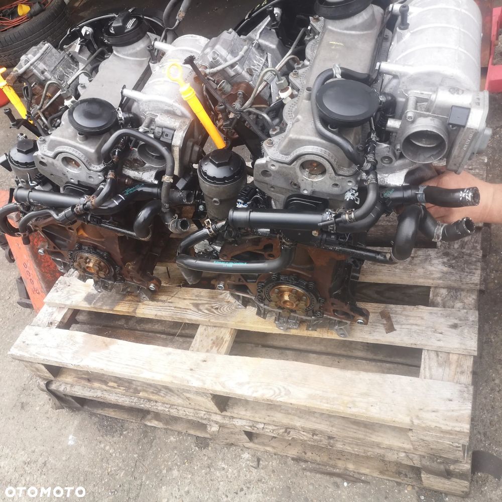 SILNIK SŁUPEK BLOK SILNIKA ASY VW 1.9 SDI 8V 64KM - 3