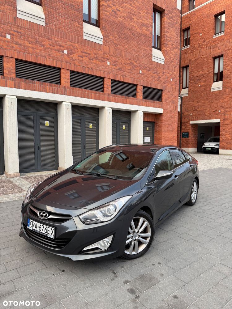 Hyundai i40 1.6 GDI Comfort + - 3