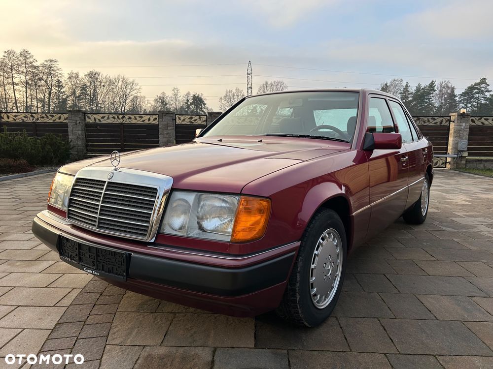 Mercedes-Benz W124 (1984-1993) - 1