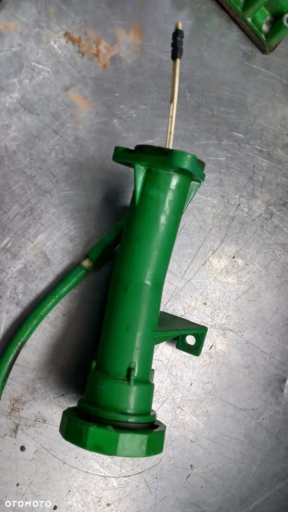 wlew rurka oleju l77364 john deere 6300 6100 6200 6400 - 4
