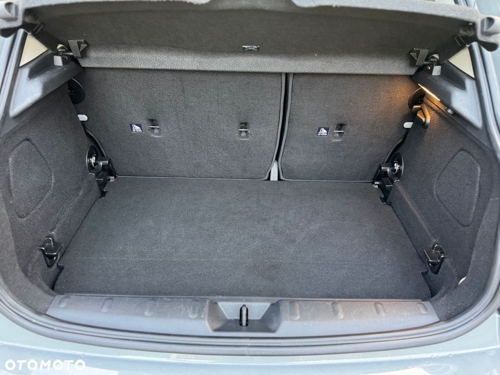 MINI Cooper Classic Trim - 24