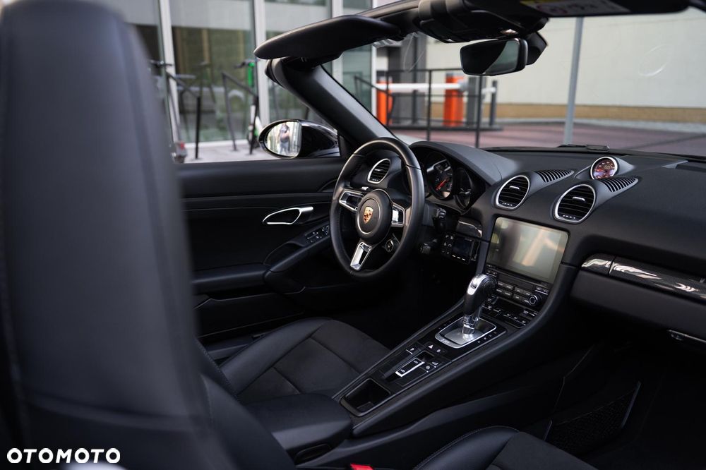 Porsche 718 Boxster GPF PDK - 12