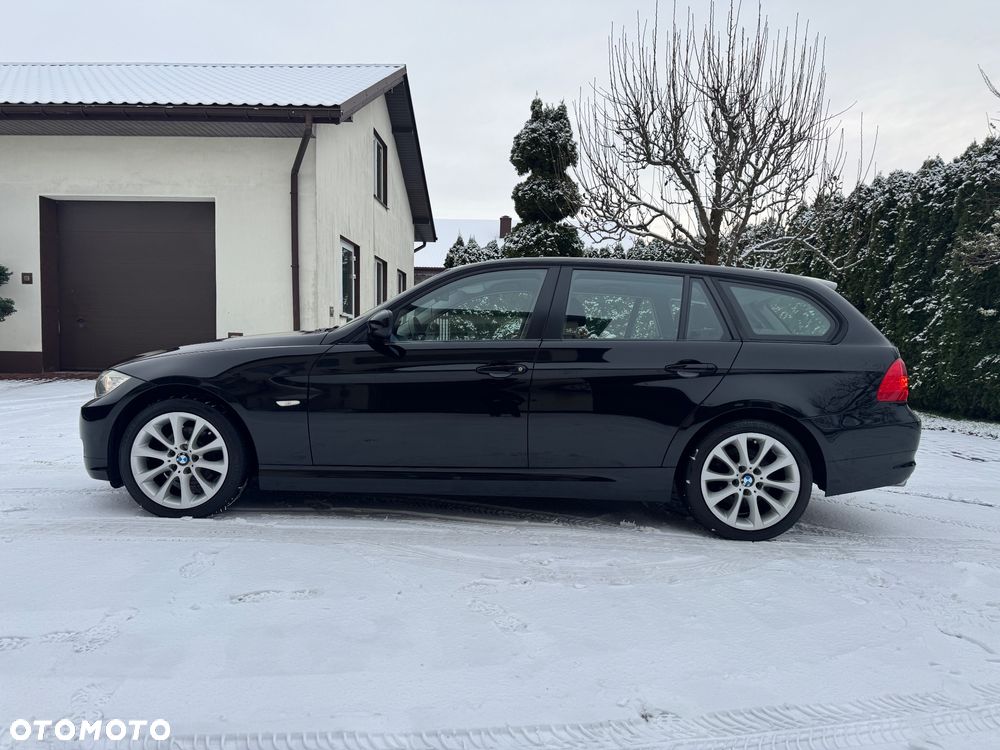 BMW Seria 3 318i Edition Lifestyle - 2