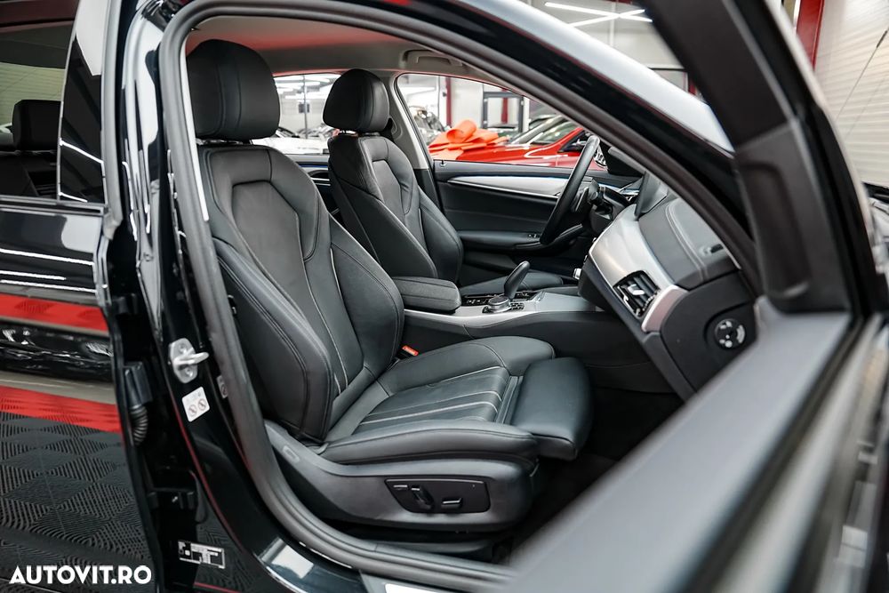 BMW Seria 5 530e Aut. - 8