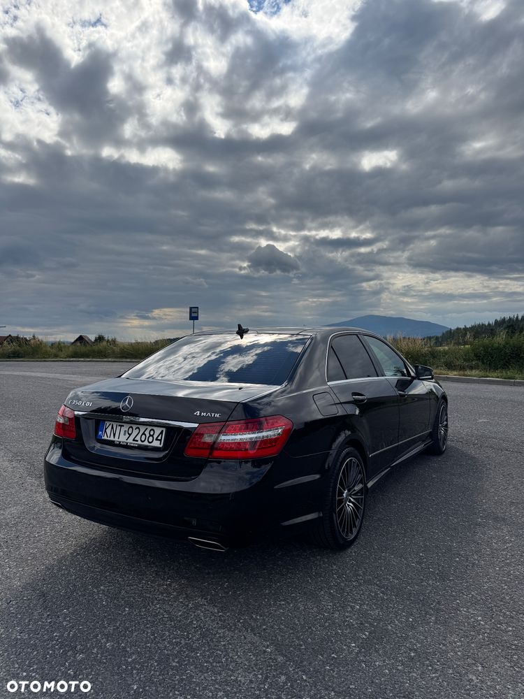 Mercedes-Benz Klasa E 350 CDI DPF 4Matic BlueEFFICIENCY 7G-TRONIC Avantgarde - 8