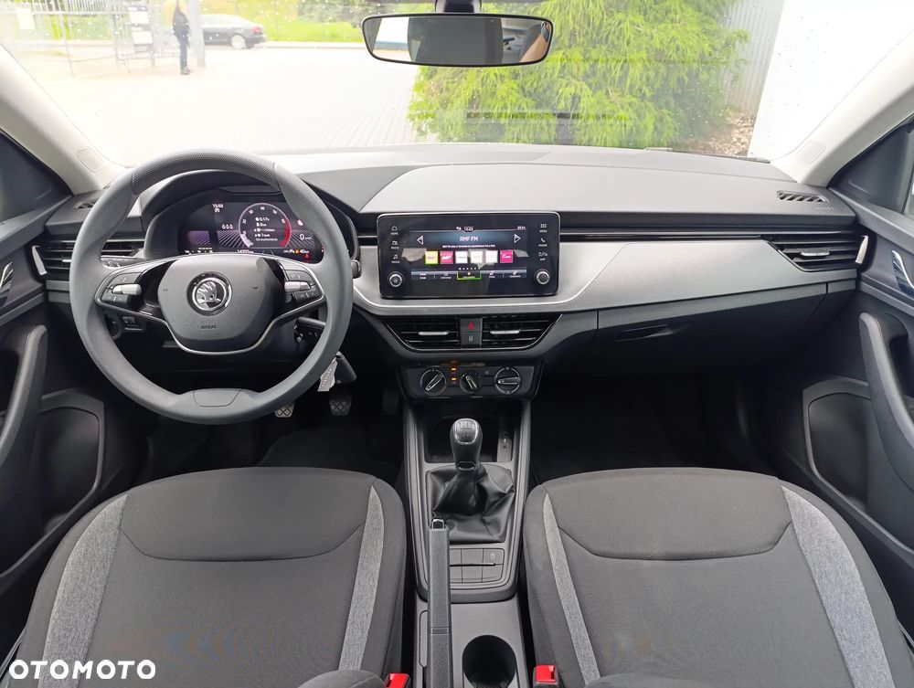 Skoda Scala 1.0 TSI Essence - 13
